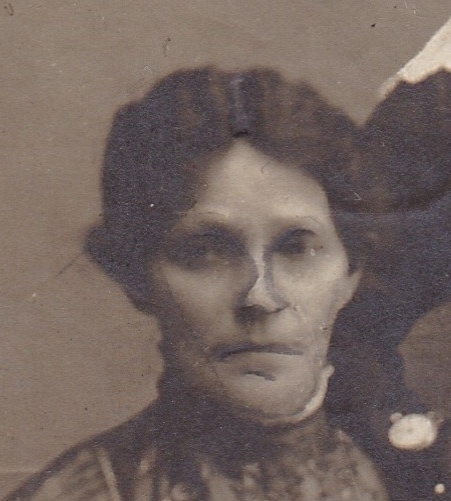 Ida (Chaya Toba) Palevsky
